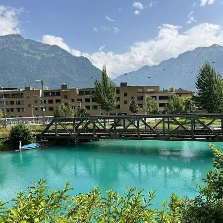 Апартаменти River 1 - Retreat With Iconic Jungfraujoch View Інтерлакен