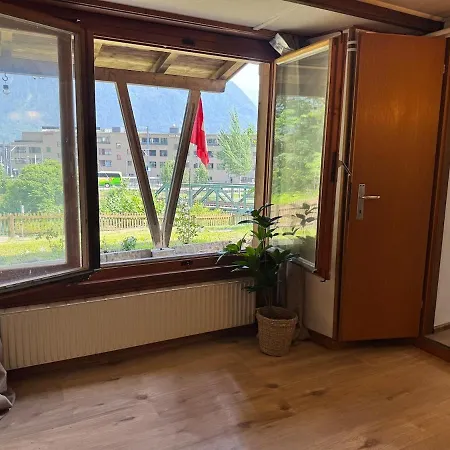 Апартаменти River 1 - Retreat With Iconic Jungfraujoch View