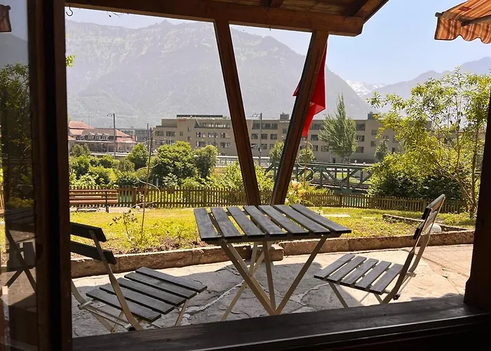 River 1 - Retreat With Iconic Jungfraujoch View إنترلاكن