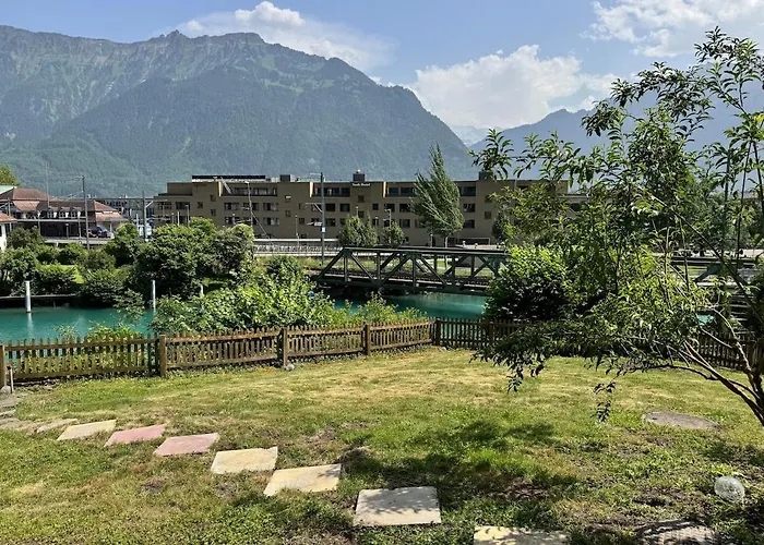 River 1 - Retreat With Iconic Jungfraujoch View